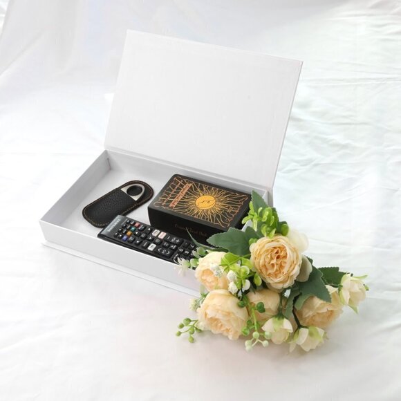 NEW Luxury Decoration Coffee Table Fashion Art Faux Book Storage Box - Picture 5 of 8